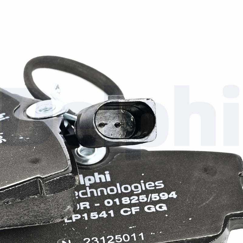 Комплект тормозных колодок, дисковый тормоз - LP1541 DELPHI