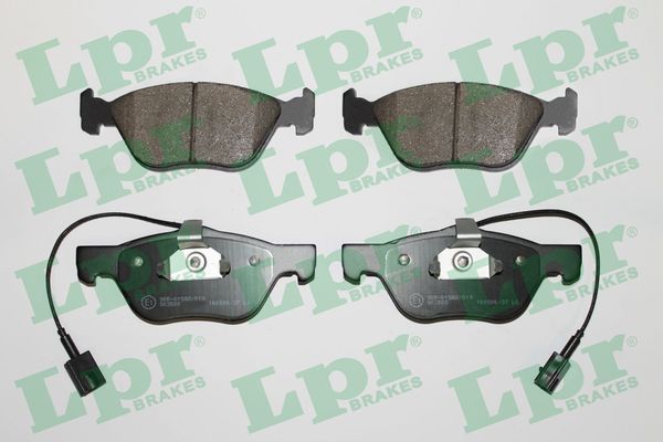 Комплект тормозных колодок, дисковый тормоз - 05P1084 LPR