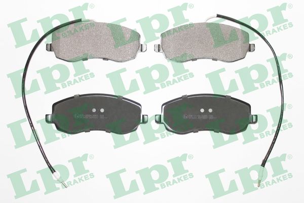 Комплект тормозных колодок, дисковый тормоз - 05P1557 LPR